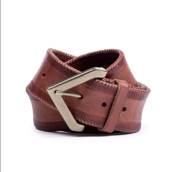 Linnea Pelle Cognac colored belt